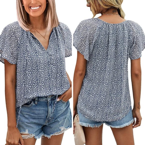 OUNAYA | Gray and White Leopard Print Top with Flutter Sleeves | Size 10/XL - Picture 2 of 10